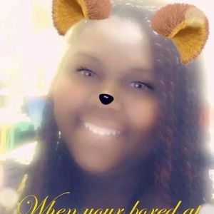 Meet your Posher, Tanesha